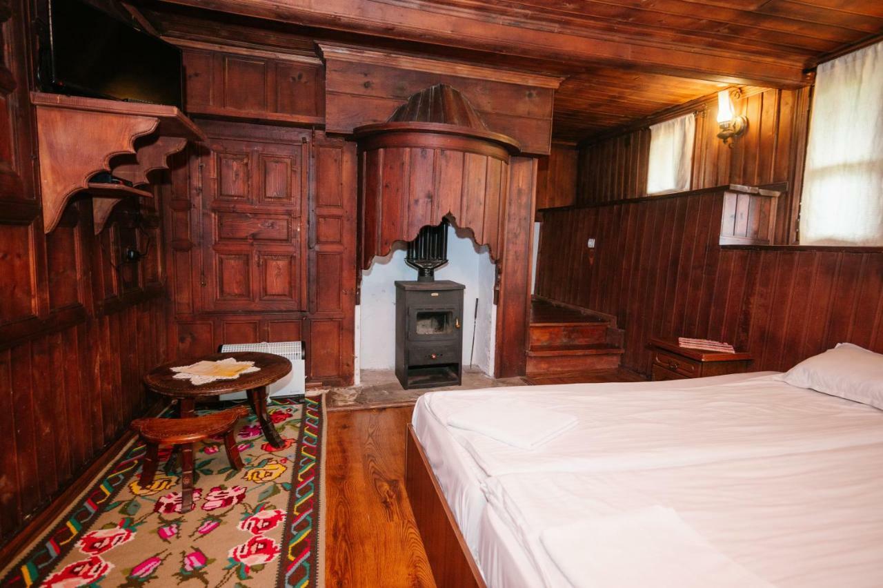 Kodjamanova House Hotel Zheravna Ngoại thất bức ảnh
