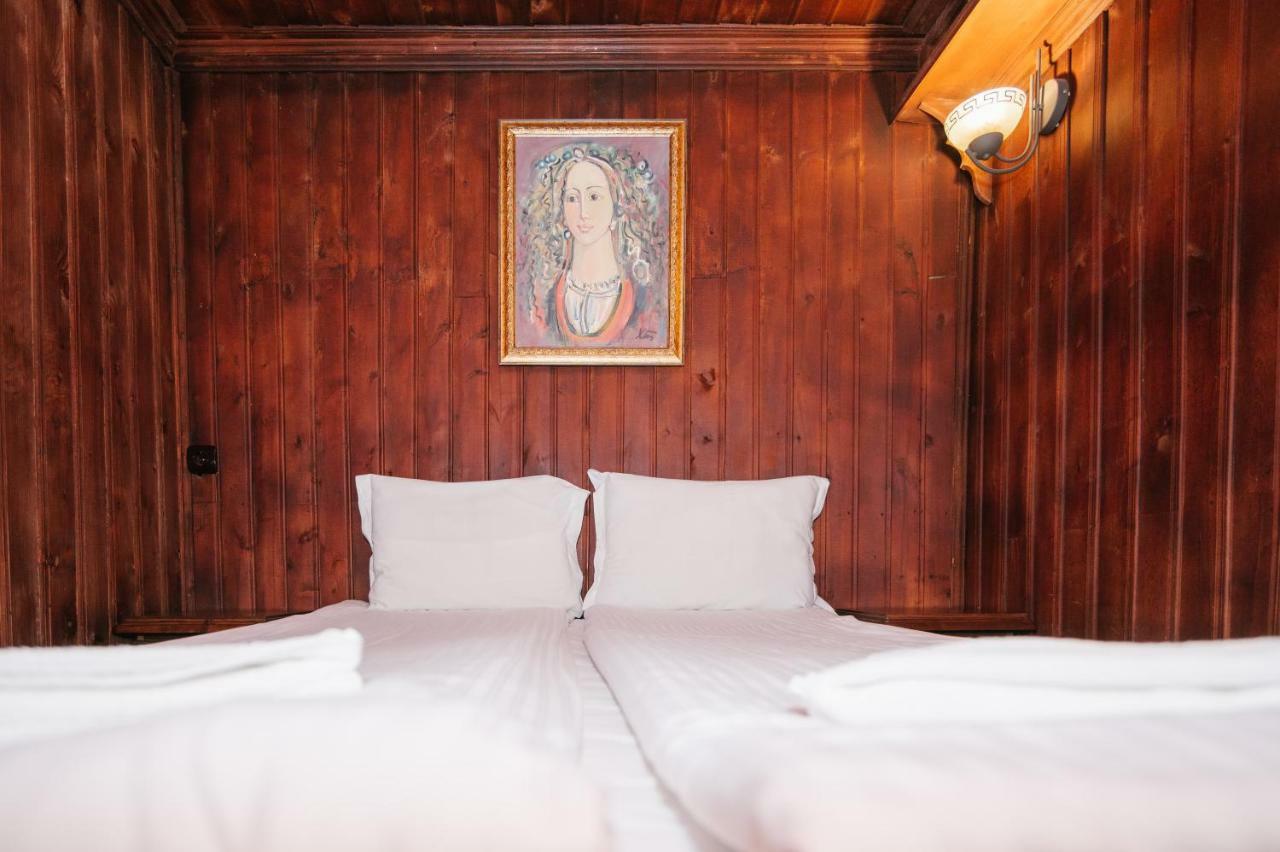 Kodjamanova House Hotel Zheravna Ngoại thất bức ảnh
