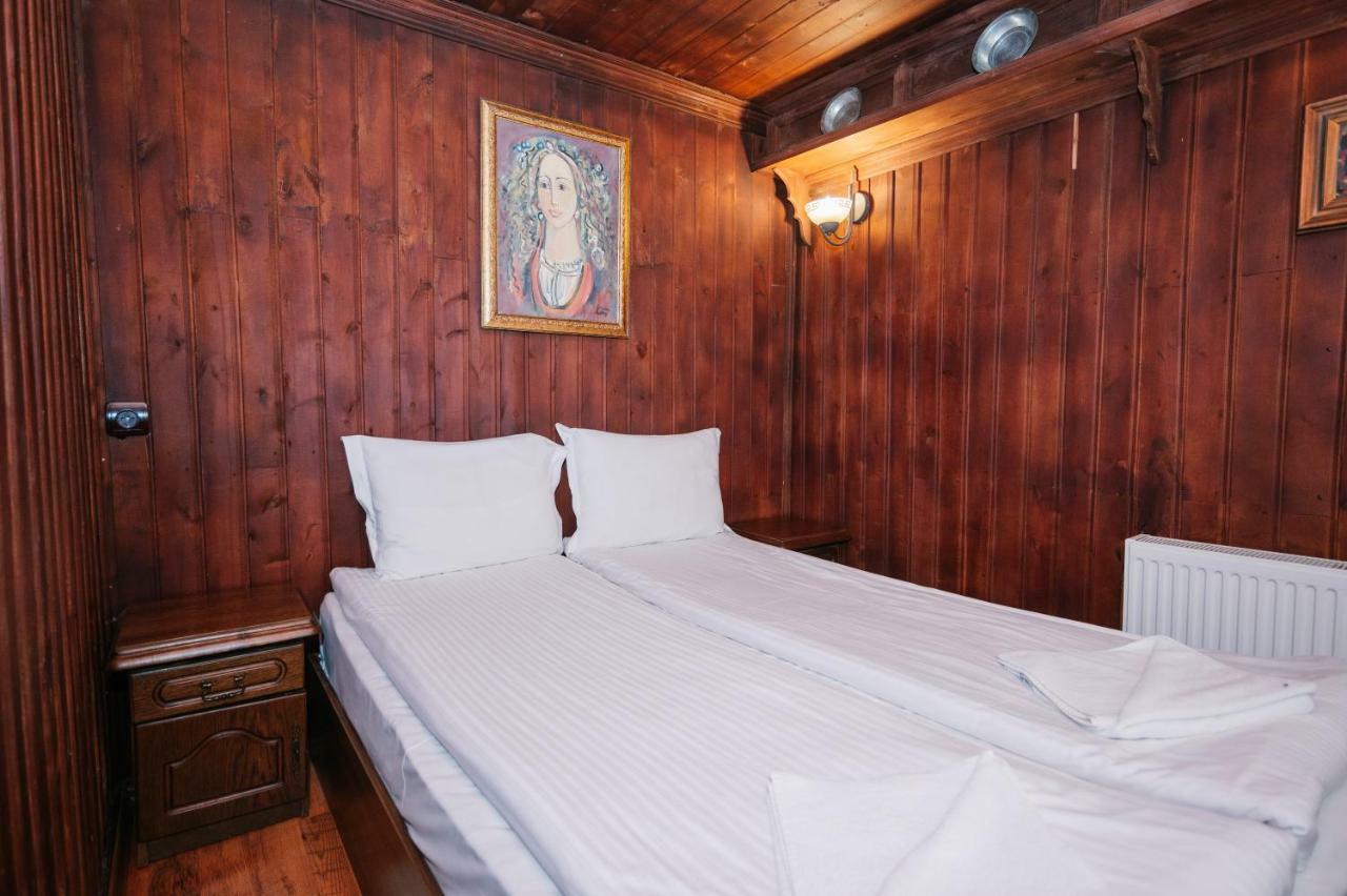 Kodjamanova House Hotel Zheravna Ngoại thất bức ảnh