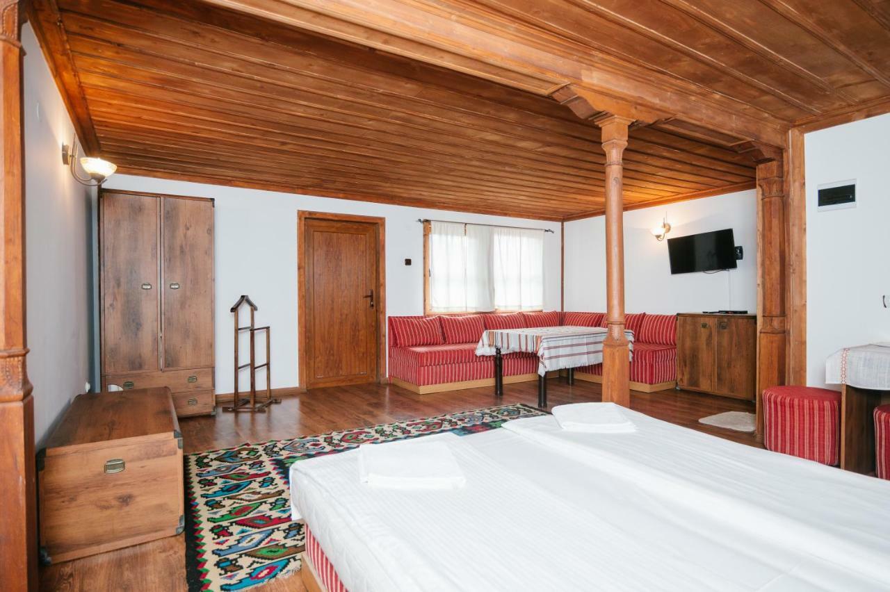 Kodjamanova House Hotel Zheravna Ngoại thất bức ảnh