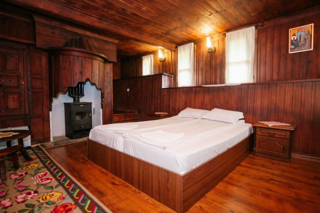 Kodjamanova House Hotel Zheravna Ngoại thất bức ảnh
